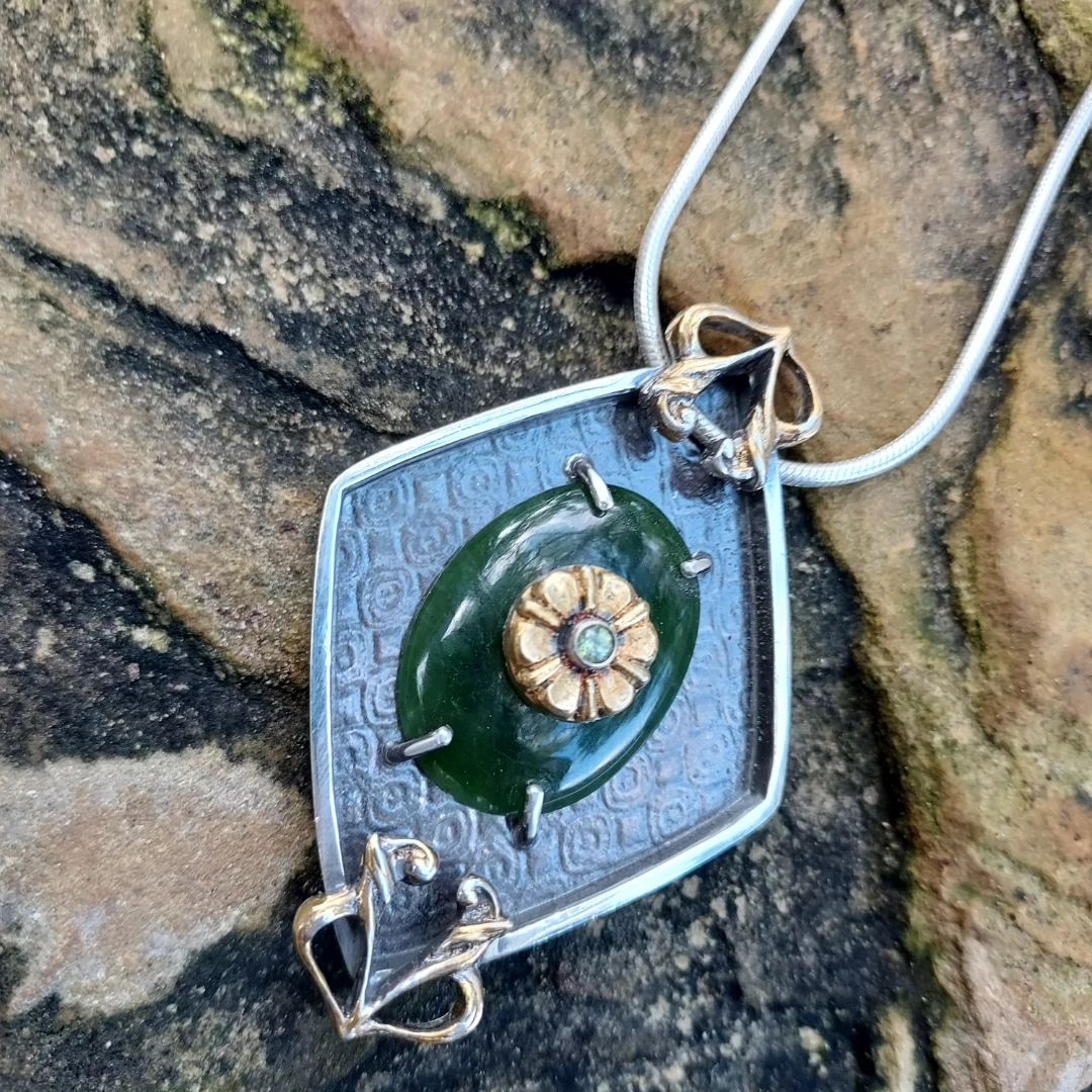 Jade Nouveau (Rounded Rectangle)