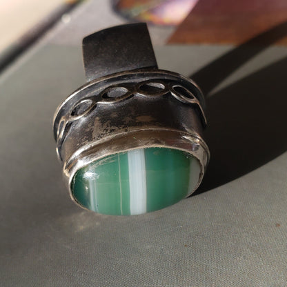 Vintage Verde
