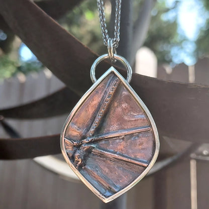 Urban Caramel Elegance