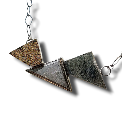 Trisolaris Pendant